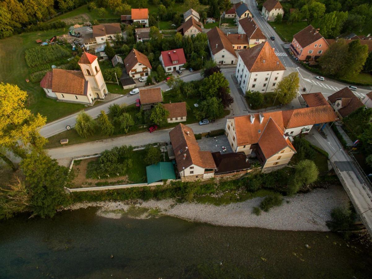 Vila Viktorija Brod na Kupi Exterior photo
